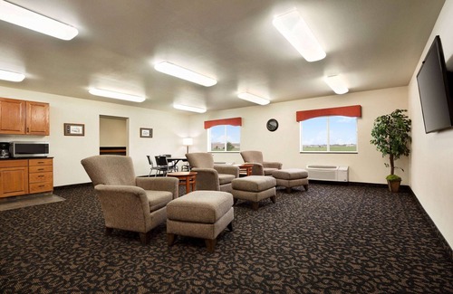 Fremont Hotel | Baymont by Wyndham Fremont