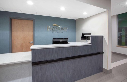 Grand Rapids Hotel | Baymont by Wyndham Grand Rapids Near Downtown
