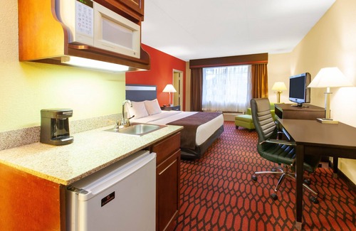 Paxtonia Hotel | Baymont by Wyndham Harrisburg