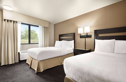 Hearne Hotel | Baymont by Wyndham Hearne