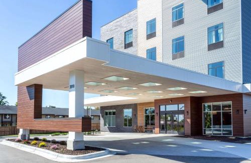Madison Hotel | Baymont by Wyndham Madison