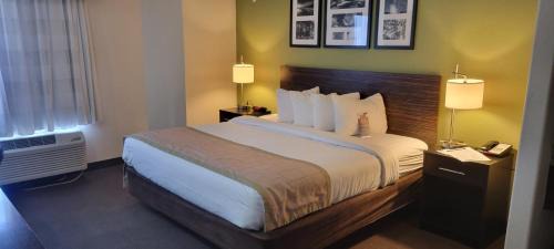 Pueblo Hotel | Baymont by Wyndham Pueblo