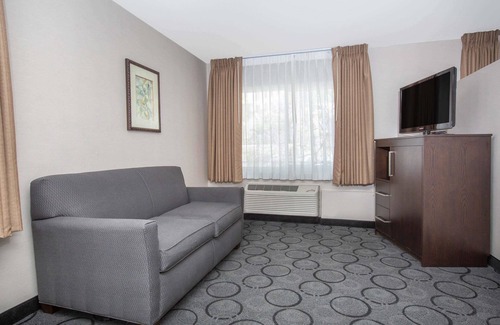 Cortez Hill Hotel | Baymont by Wyndham San Diego Downtown