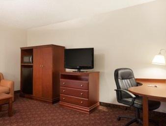 Sioux Falls Hotel | Baymont by Wyndham Sioux Falls