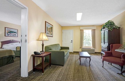 Smithfield Hotel | Baymont by Wyndham Smithfield