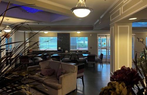 College Station Hotel | Baymont by Wyndham College Station