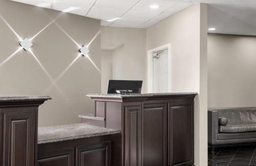 Jefferson City Hotel | Baymont by Wyndham Jefferson City