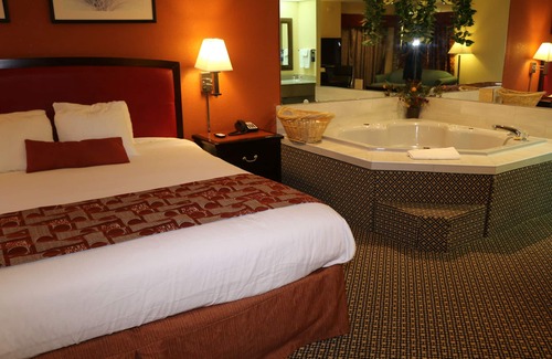Octa Hotel | Baymont by Wyndham Washington Court House