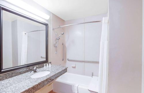 Wheeler Hotel | Baymont by Wyndham Wheeler