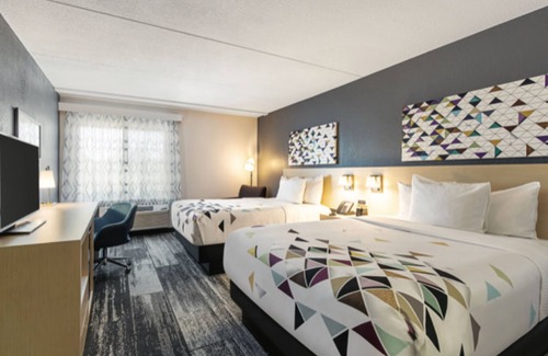 Elmsford Hotel | Baymont by Wyndham White Plains - Elmsford