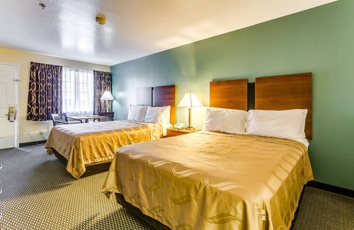 Willow Park Hotel | Baymont by Wyndham Willow Park