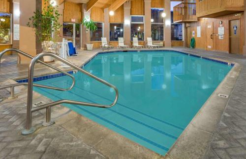 Yreka Hotel | Baymont by Wyndham Yreka