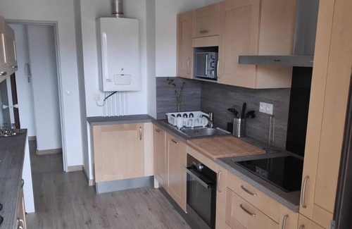 Bayonne Apartment | BAYONNE, T2, SMALL QUIET RESIDENCE WITH PARKING