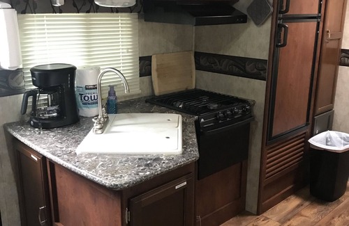 Hopedale House | Bayou Slam's Camp Cocahoe Camper #1 Rental 2015 Keystone Passport 3220BH