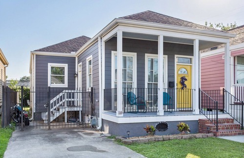 Mid-City House | Bayou St John, Mid City! 1mi to French Quarter