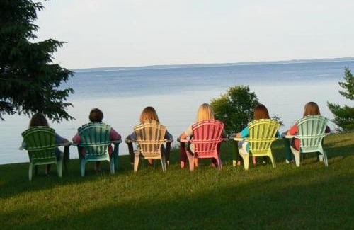 Northport House | Baypointe Cottage 6