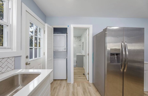 North Cape May House | Bayshore Beach Bungalow 4-bedroom house bayside in North Cape May, NJ