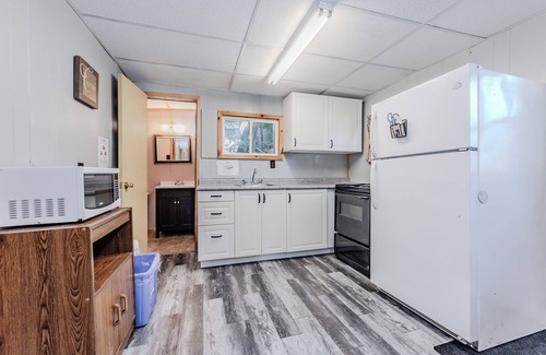 Wiarton Cottage | Bayshore Cottages: The Oahu