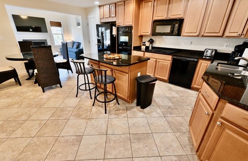 The Commons House | Bayside * 4 BR Fenwick Island Resort Home Rental: Lovely 4 BR Townhouse 2.5 BA
