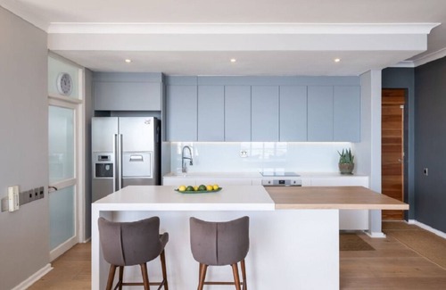 Camps Bay Apartment | Bayside Apartments.