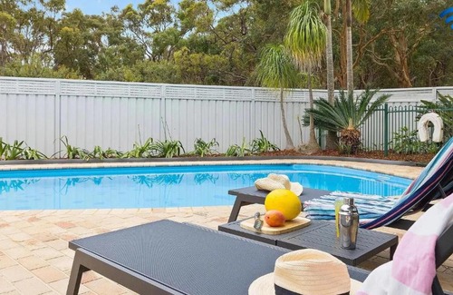 Fingal Bay House | Bayside at Fingal Bay