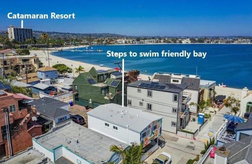Mission Beach House | Bayside Bikini 2