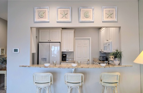 Bethany Beach House | Bayside Bliss. South Shore Marina w/views. 3BR TH w/Decks, Pool & Prime Location