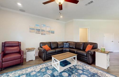 Navarre House | Bayside Breeze