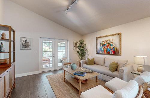 Sun Bay South House | Bayside Bungalow