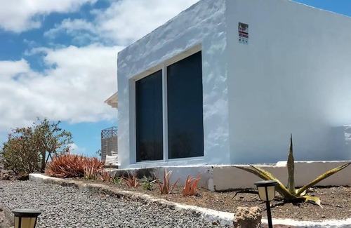 Guatiza House | Bayside | Casa Leónida Ocean Volcano house