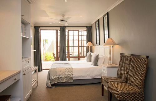 Summerstrand House | Bayside Guest House