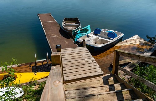 Wautoma House | Bayside Getaway
