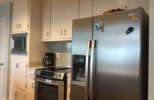 Jamaica Beach House | 'Bayside Hideaway' Jamaica Beach Canal, Sleeps 8, 3 BR-3 Full Bath
