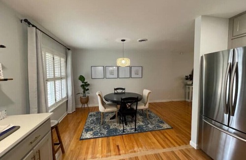 Bay Area House | Bayside Home with Gated Driveway and Workout Roomn