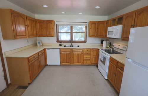 Locustville House | Bayside House with Sunset Water Views on Secluded Private Farm