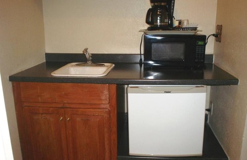 Blaine Hotel | Bayside Motor Inn