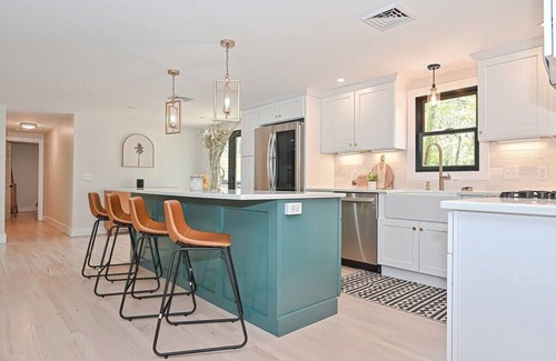 East Dennis House | Bayside Oasis with Hot Tub & Game Room