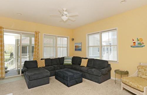 The Commons House | Bayside Resort - 36477 Wild Rose