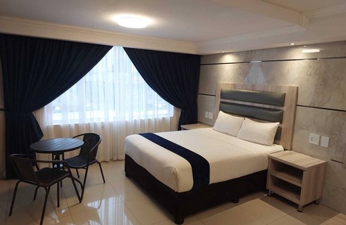 Port Shepstone Hotel | Bayside Taj Hotel