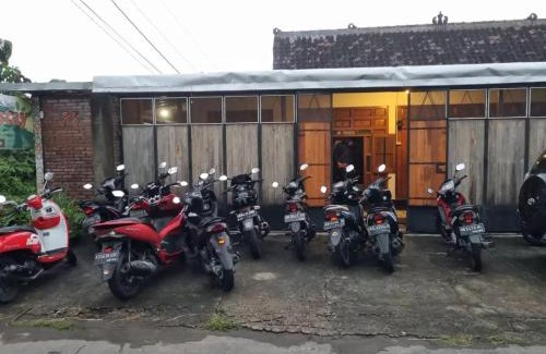Klaten House | Bayt Assalaam Syariah Homestay