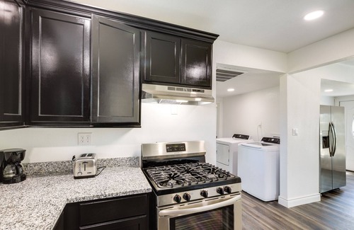 Baytown House | Baytown Vacation Rental w/Patio & Large Yard!