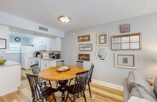 Indian Shores Apartment | Bayview Beach House