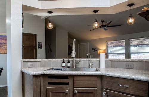 Parker Strip House | Bayview Beauty! Private River access and mountain views!