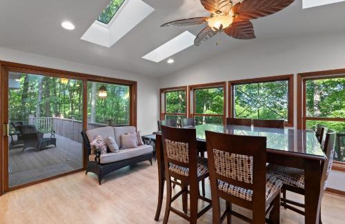 Door County House | Bayview Bliss Bungalow by Simple Life Rentals