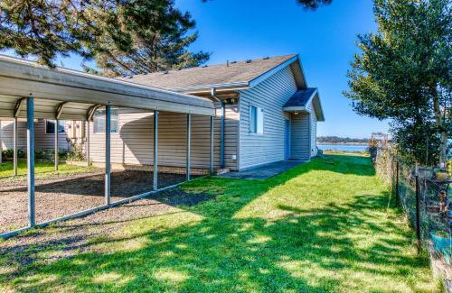 Coos Bay House | Bayview Cottage