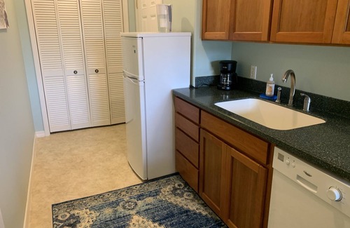 Pacific City Apartment | Bayview Garden Flat #199 - long stays only, 1 bedroom private apartment with views near PC
