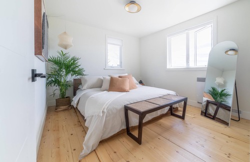 Boutiliers Point House | Bayview Hideaway - Private Poolside Home