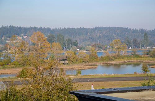 Courtenay Hotel | Bayview Hotel