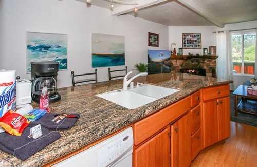 Boulder Bay Condo | Bayview - Lakefront Complex, Walk to Lake, Heated Pool