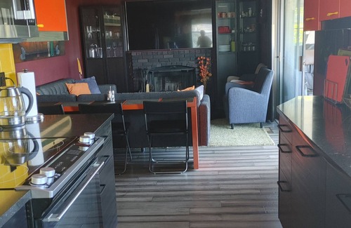 Benicia House | Bayview Private Retreat